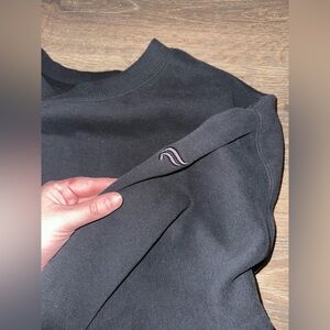 Fabletics sweatshirt